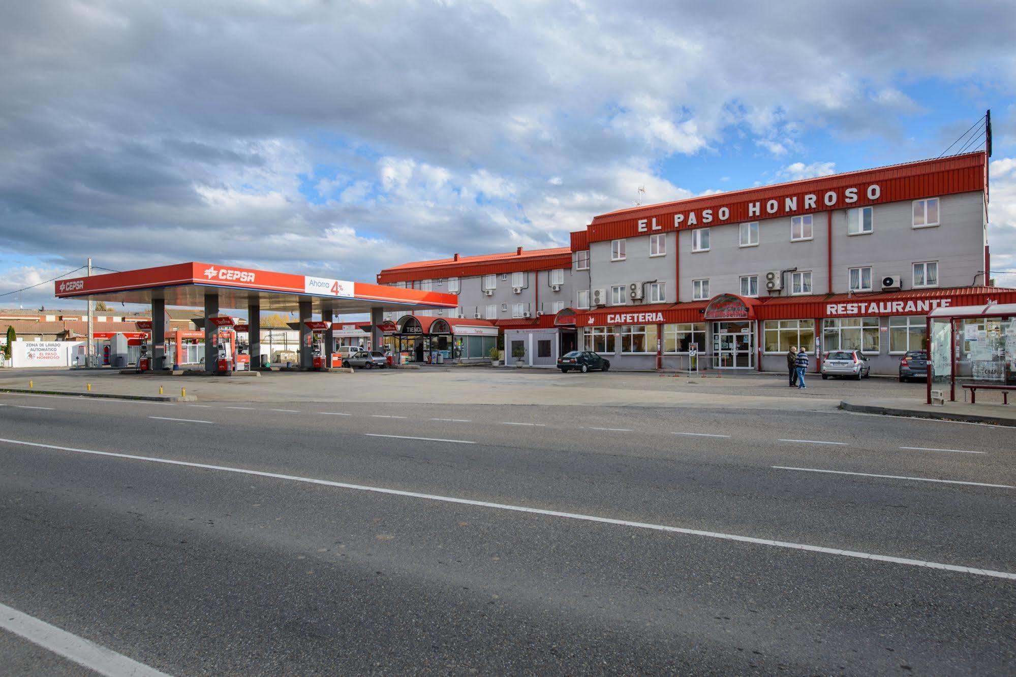Hotel El Paso Honroso Оспиталь-де-Орбиго Экстерьер фото