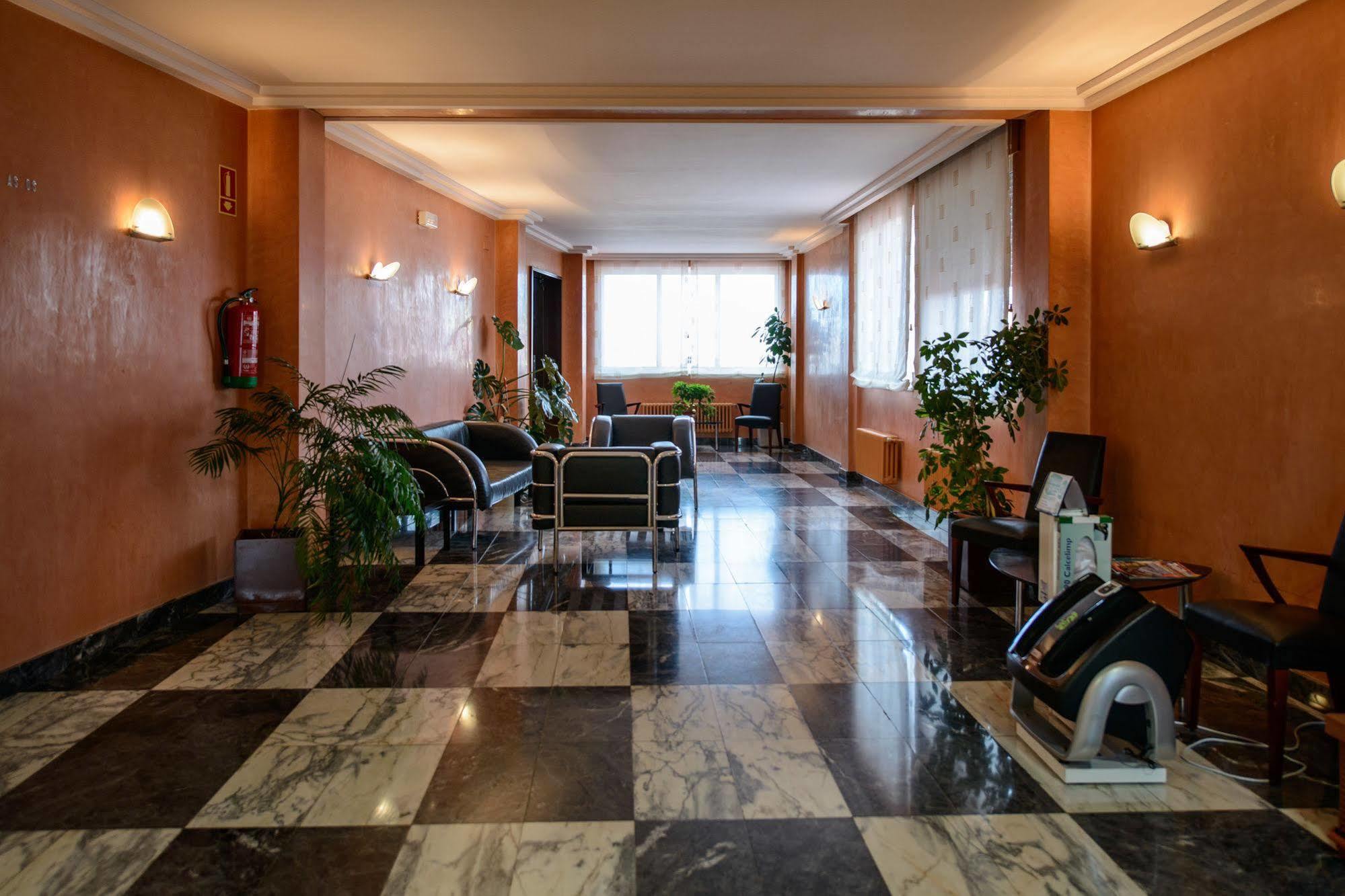 Hotel El Paso Honroso Оспиталь-де-Орбиго Экстерьер фото